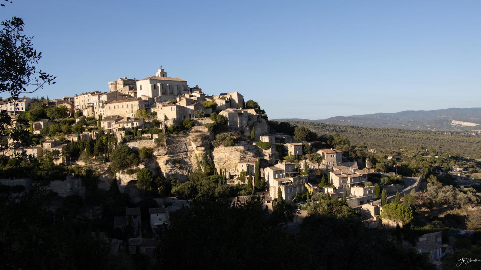 Studio Dans Le Luberon Céreste Εξωτερικό φωτογραφία