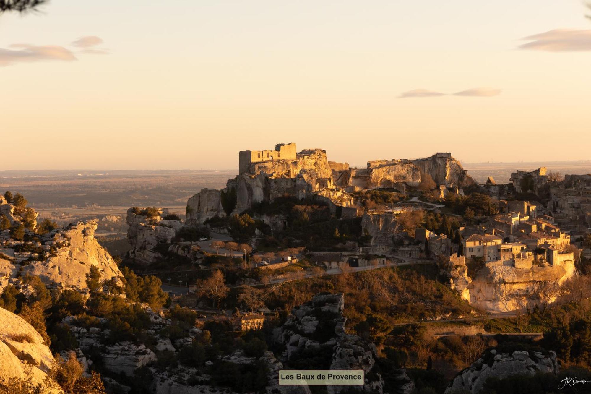 Studio Dans Le Luberon Céreste Εξωτερικό φωτογραφία